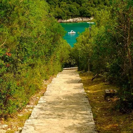 Hostin Roza Duga Uvala Lägenhet *