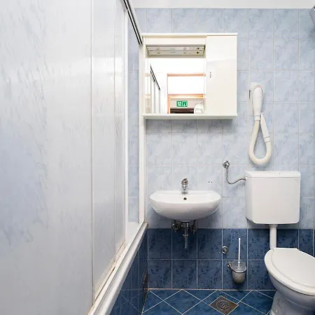 Hostin Roza Duga Uvala