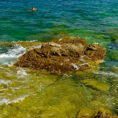 Hostin Roza Duga Uvala