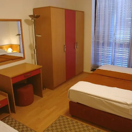 Hostin Roza Duga Uvala Lägenhet *