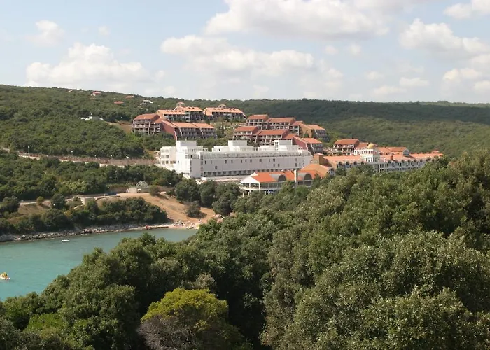 Hostin Roza Duga Uvala * Krnica