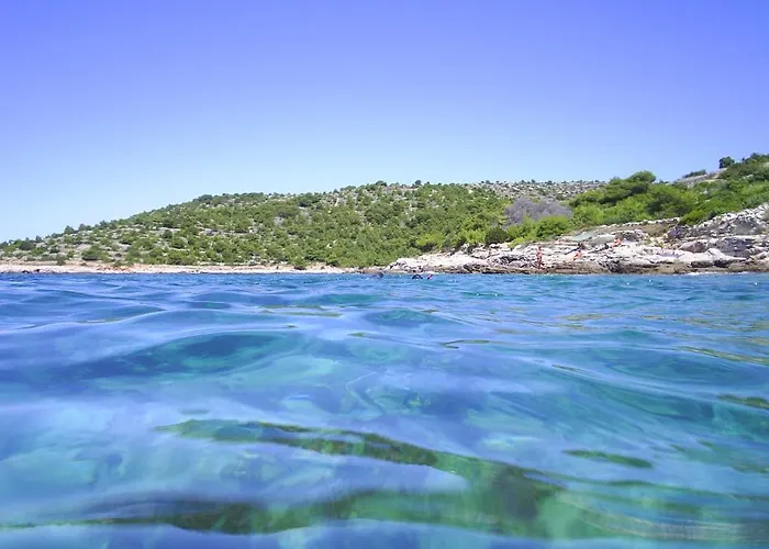 Hostin Roza Duga Uvala Krnica